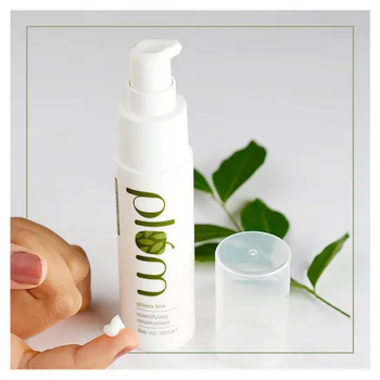 Plum Green Tea Mattifying Moisturizer